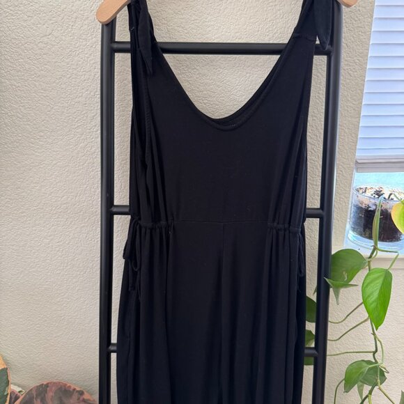 Isabel Maternity Black Jumpsuit Size Medium - Picture 5 of 5